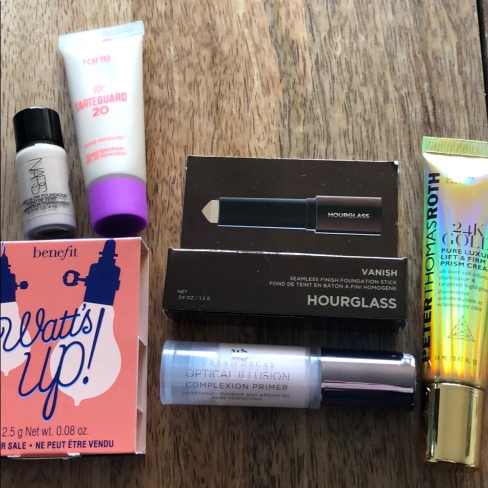 Highlighting, Priming, and Foundation Bundle